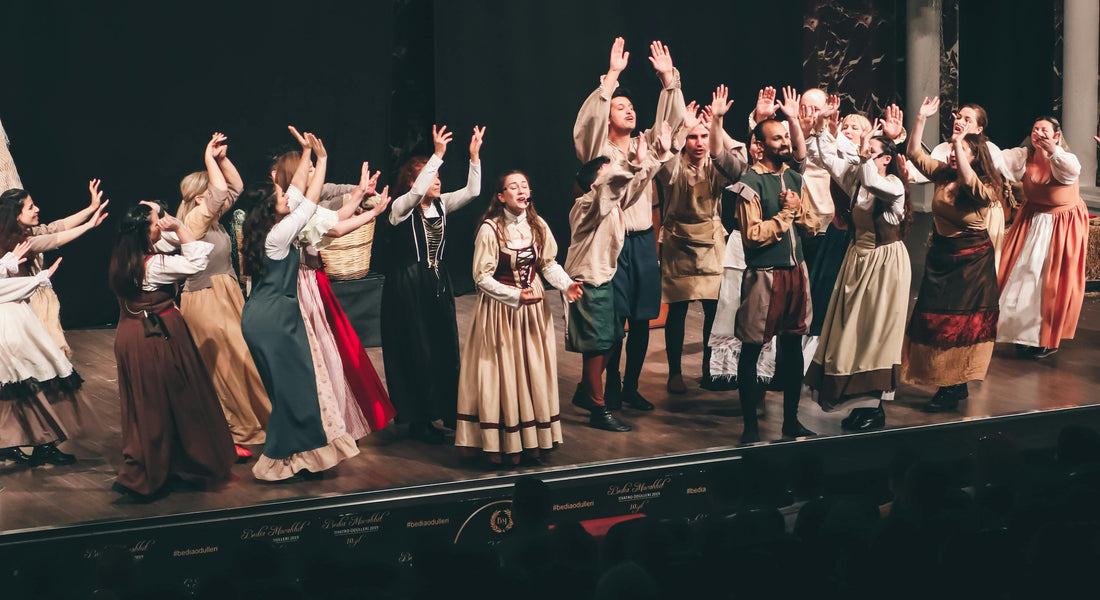 How to choose the perfect theatre gift